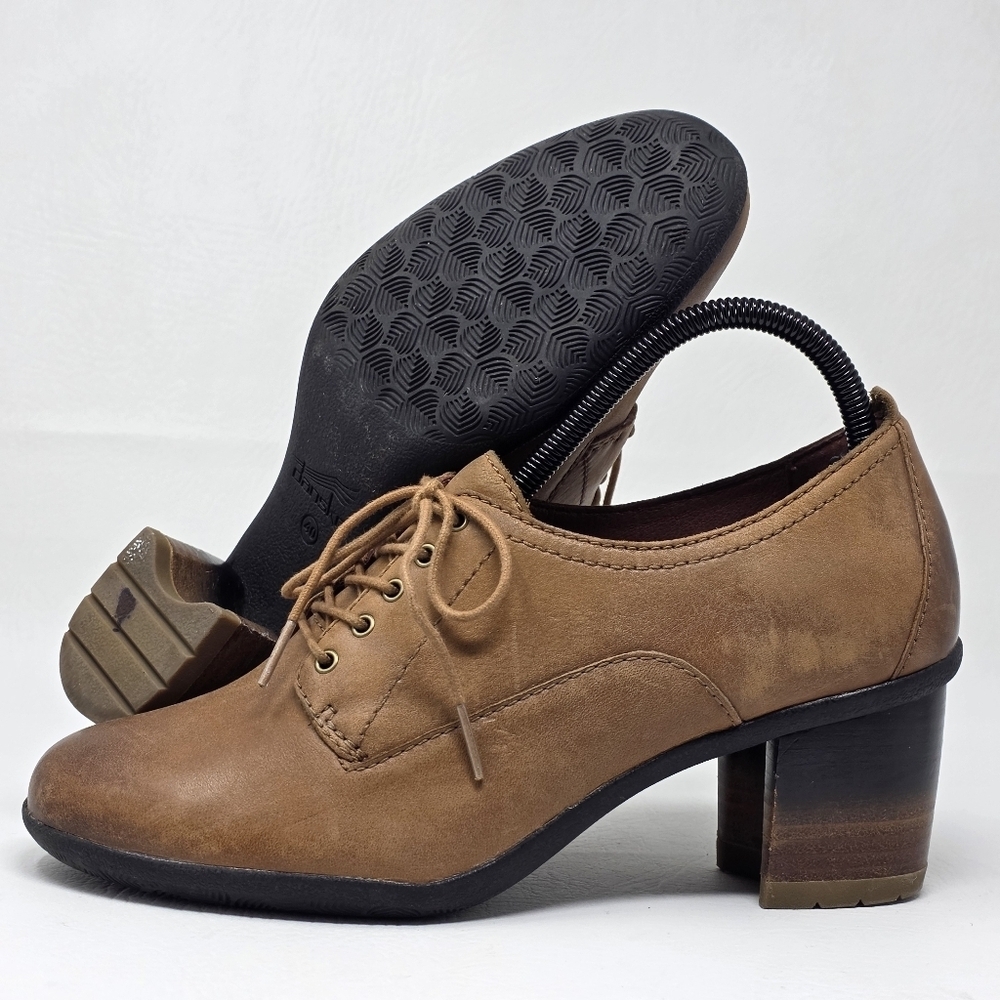 Dansko Pennie Brown Leather Heels Size EU 40 9.5-10 US Women’s Booties Pre-owned